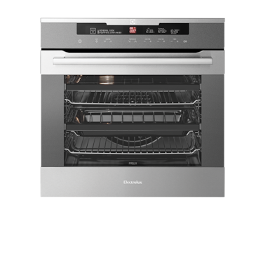 60cm pyrolytic mutifunction 13 oven with Intuitive Oven Interface control system and telescopic runners